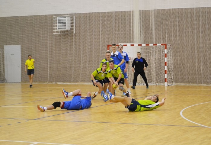 Pietiek ar neizšķirtu. Mačs starp vienību “Skrīveri/Aizkraukle” un Ludzas handbolistiem bija saspringts, mājiniekiem spēles izskaņā izdevās panākt neizšķirtu rezultātu un to nosargāt.
Autors: Ginta Grincēviča