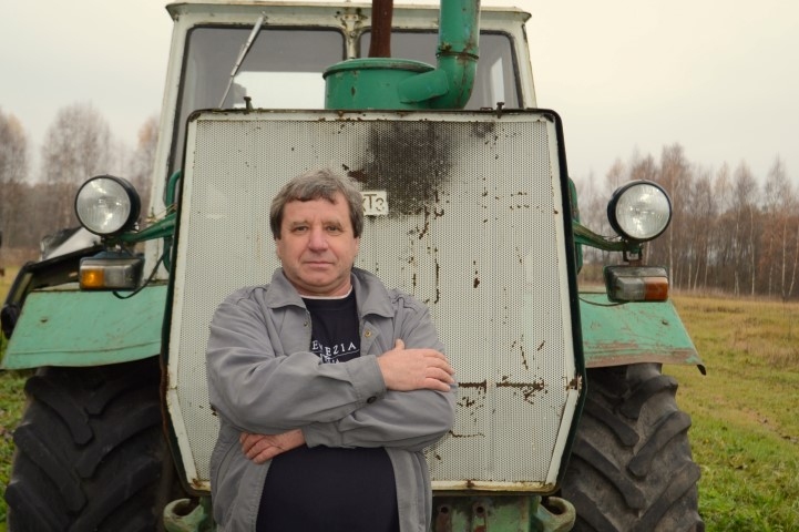 Ar humoru apveltītie izskatās visnopietnāk. Pilskalnietim Aivaram Kalniņam šonedēļ apritēja 60 gadu. 

Autors: Imants Kaziļuns