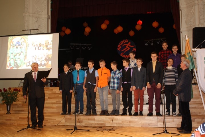 IZAUGSMES IESPĒJAS. Godam sevi apliecinājuši Pļaviņu jaunie futbolisti. 
Autors: Sandra Pumpure