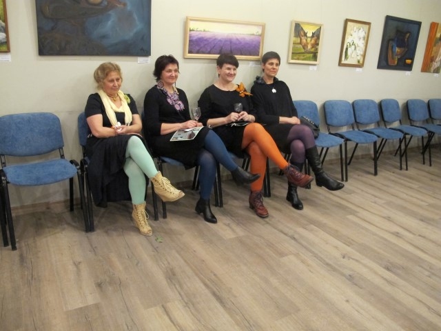 Atklāšana. Gleznotājas Valentīna Lase (no kreisās), Ināra Plakane, Mudīte Kaličus un Aija Ozoliņa.


Autors: no Skrīveru kultūras centra