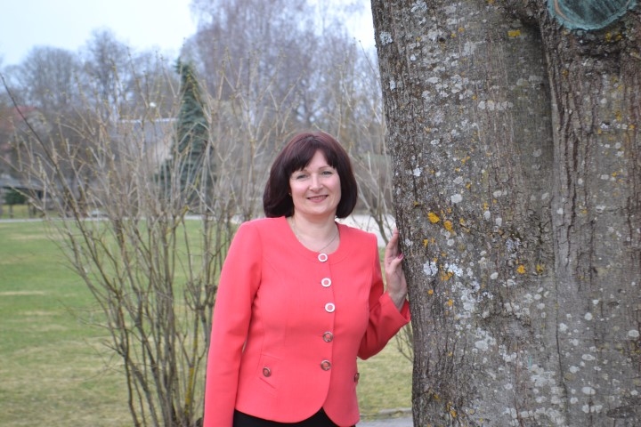 “VISĀ SASKATU POZITĪVO,” saka jubilāre Gunta Salmiņa. 
Autors: Elita Brovacka