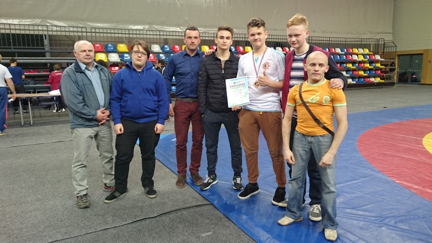 Komandas kopbilde. No kreisās — Andrejs Dembovskis, Guntars Grundulis, Vitālijs Selickis, Daniels Gogols, Deniss Ribinskis, Devids Kostins un Mihails Šabarovs.                                 
Autors: no Aizkraukles novada sporta skolas