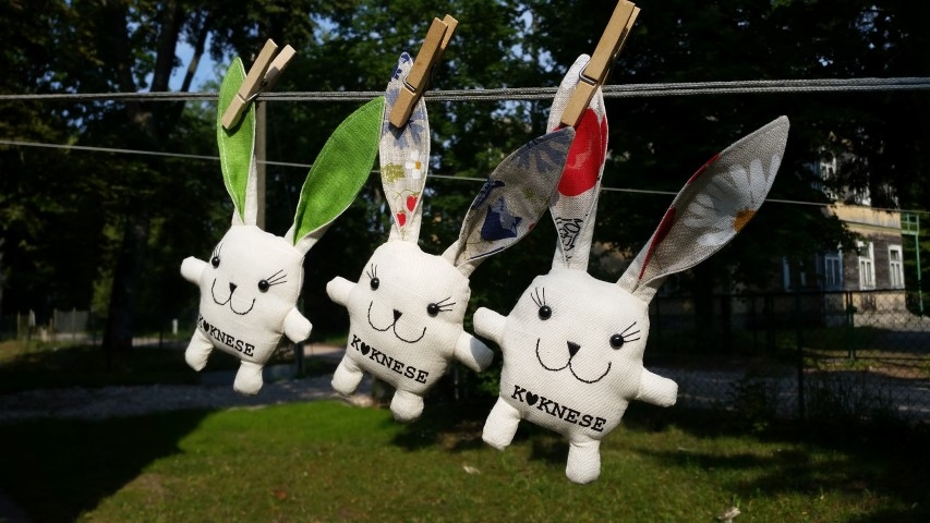 ZAĶĪŠI ir latviešu iecienīta rotaļlieta, un tos sešu gadu laikā Evita uzšuvusi tūkstošiem.
Autors: no Evitas albuma