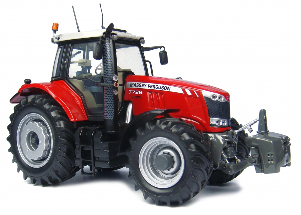 Traktors Massey Ferguson. Attēlam ilustratīva nozīme.