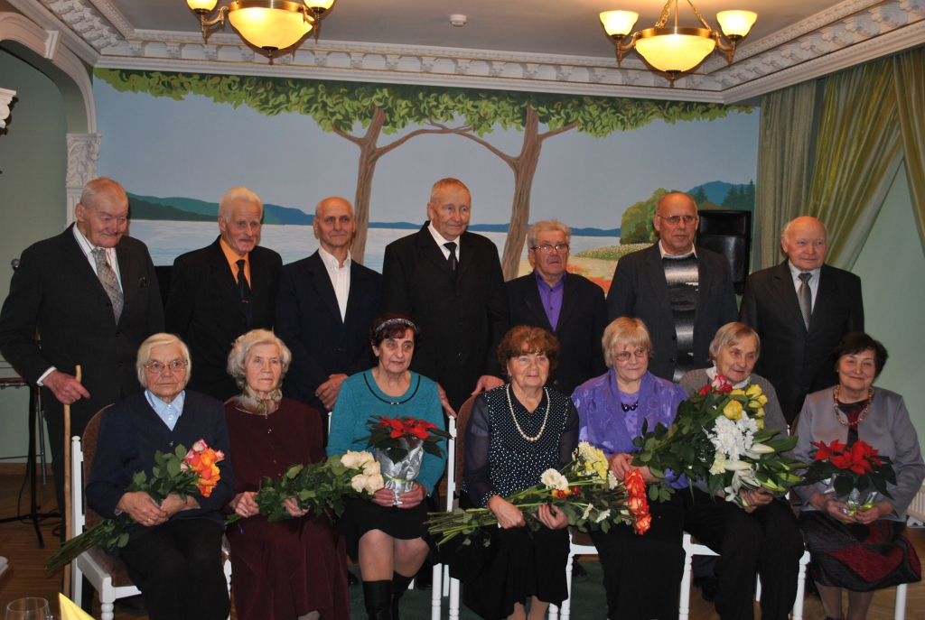 ZELTS, SMARAGDS UN DIMANTS — Pļaviņu novada goda pāri. 
Autors: Sandra Pumpure