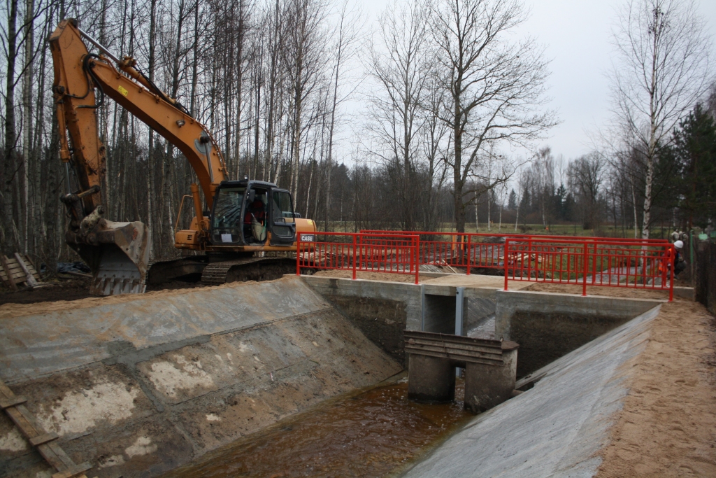 JĀKALPO ILGI UN LABI. Atjaunota Pļaviņu peldbaseina ūdens ņemšanas vieta. 

Autors: Sandra Pumpure