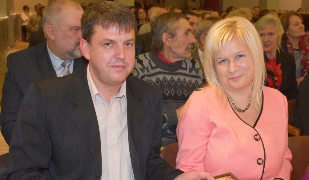 Laine un Anatolijs Seļivanovi ir gan pārsteigti, gan priecīgi par saņemto novērtējumu.  
Autors: autores 