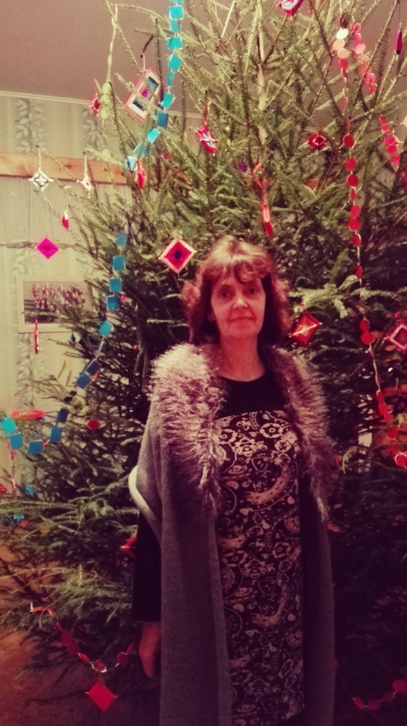 SVĒTKU NOSKAŅA. Lai arī nodarbošanās ne vienmēr saistās ar pozitīvo, Laimdota ir optimiste un daudzās lietās saskata tikai gaišo.  