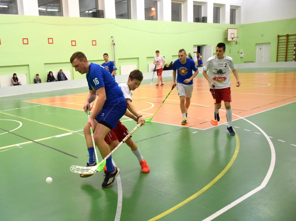 Ja grib, tad var! Daudzesiešu neatlaidība laukumā atmaksājās ar uzvaru pār pieredzējušo vienību “Fans/Aizkraukle” ar 5:4.
Autors: Viesturs Kaktiņš