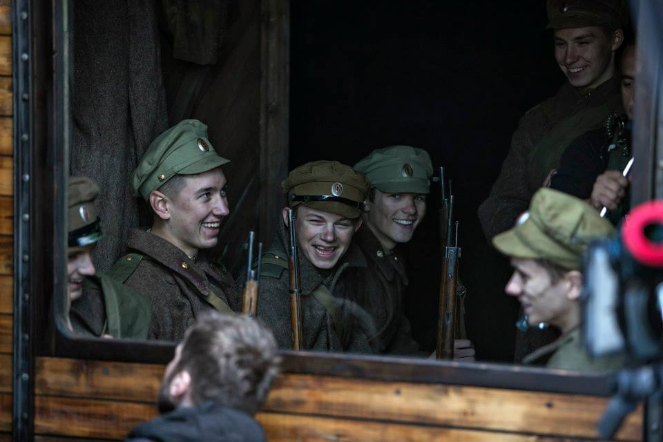 REKLĀMA. Foto no filmas treilera uzņemšanas procesa 2015. gadā.

Autors: publicitātes foto