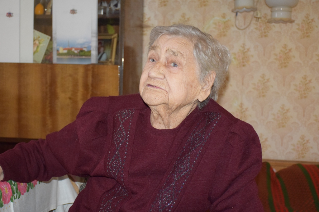 SIMTS GADOS Anna Nefedova aizvien izskatās labi, kaut veselība vairs nav ideāla. 