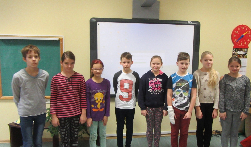 Apgūst jaunas prasmes. Aizkraukles pagasta sākumskolas 4. klases audzēkņi iesaistījušies “eTwinning” projektā “Mācīsimies angļu valodu ar prieku”.                                                                                                     
Autors: autores