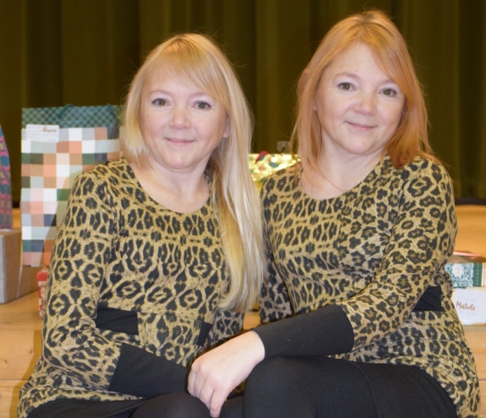 DIVAS NO TRIJĀM. Ļuba (no kreisās) un Nadja aizvien izskatā ir līdzīgas, un šobrīd viņas var atšķirt vienīgi pēc matu krāsas. 
Autors: Elita Brovacka