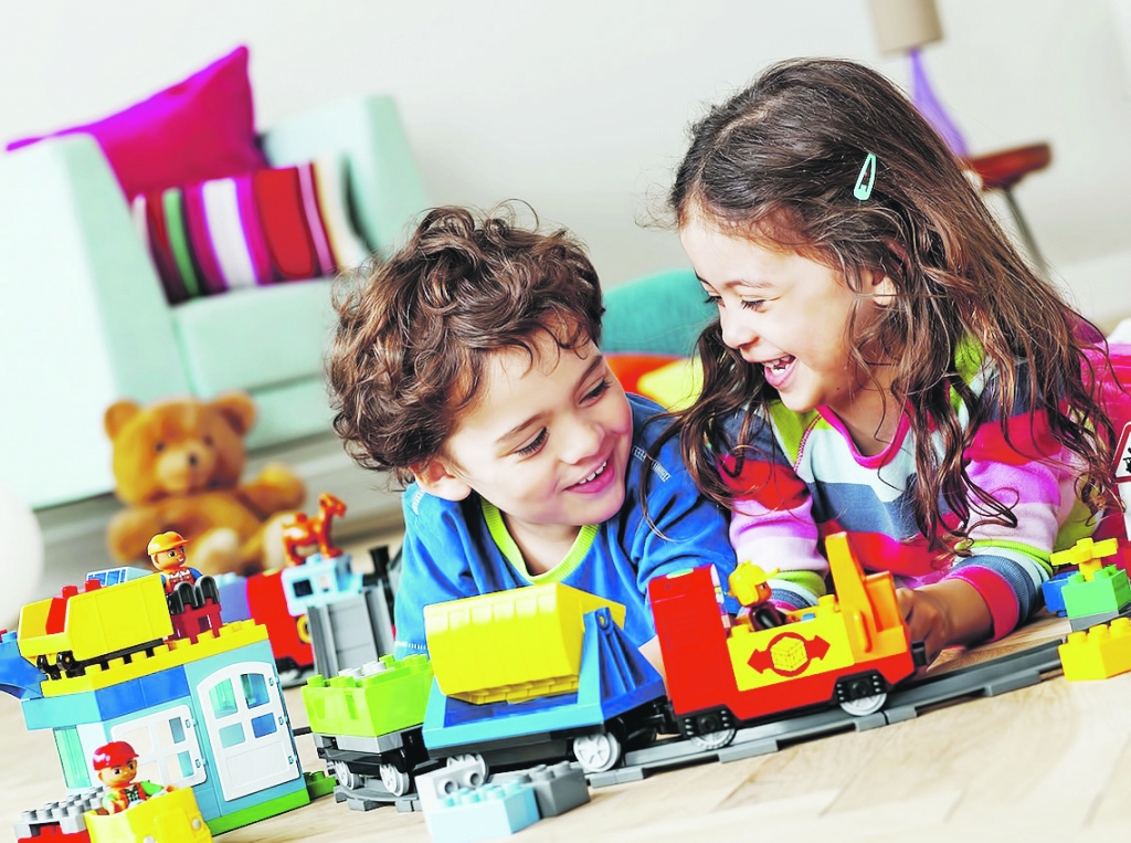 Cik bērnam gadu, tik vārdu teikumā jāprot salikt.

Autors: no www.mammamuntetiem.lv