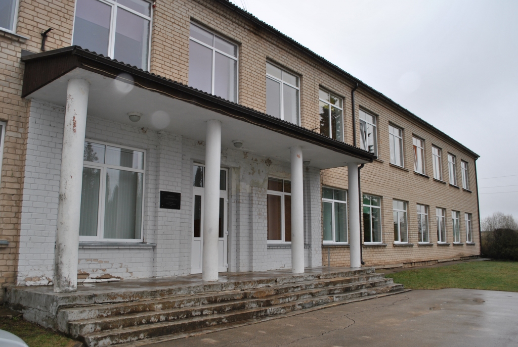 Neskaidrās rītdienas priekšā. Sproģu skolas darbība iegājusi finiša taisnē.
Autors: Imants Kaziļuns