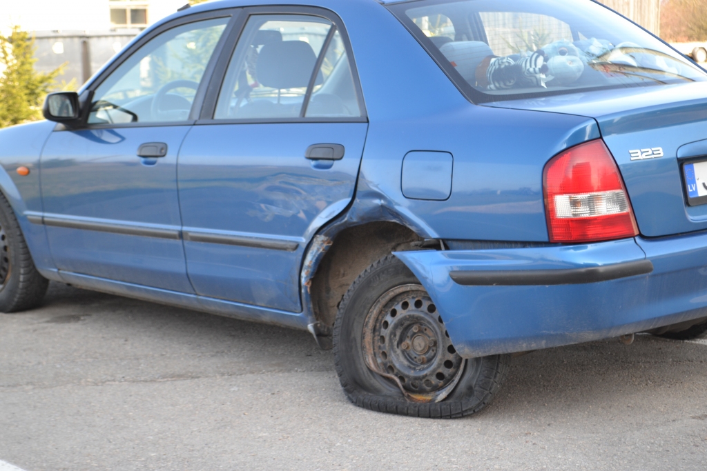 Cietušās automašīna pēc sadursmes ar automašīnu, kurā bija prokurore.
Autors: no 