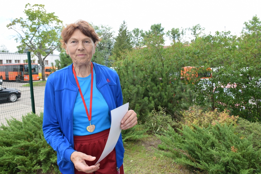 ZELTA SPORTISTE. Annai Lullei zelts 100 metru skrējienā, trīssoļlēkšanā un augstlēkšanā.
Autors: no “Staburaga” arhīva