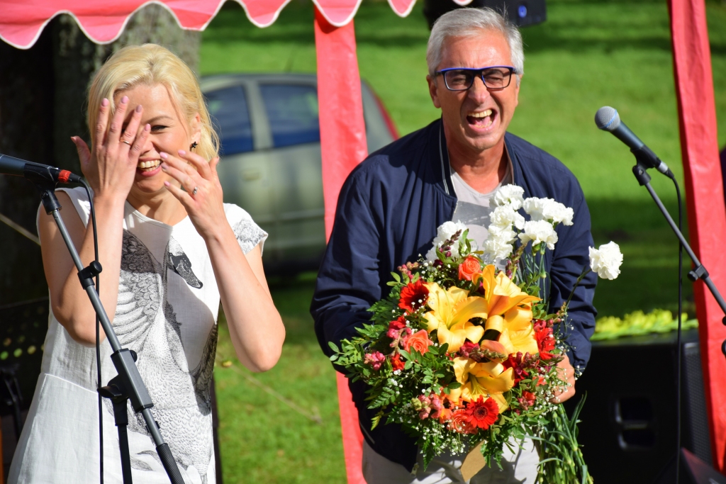 Priekšnieks un “neaizvietojamā”. Dita Lūriņa-Egliena un Nacionālā teātra direktors Ojārs Rubenis.