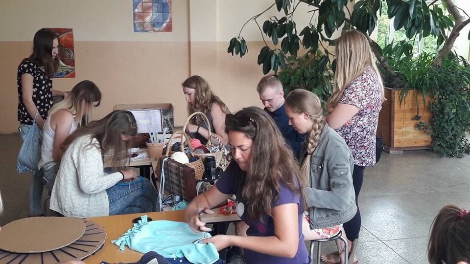 AKTĪVA DIENA Jaunjelgavā bija astoņu novadu jauniešiem, kuri labprāt darbojās arī radoši.
Autors: no Jaunjelgavas novada jauniešu domes