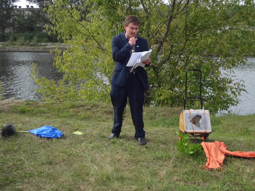 Viena aktiera teātris — tā varēja teikt par Rīsu Trimblu no Velsas.