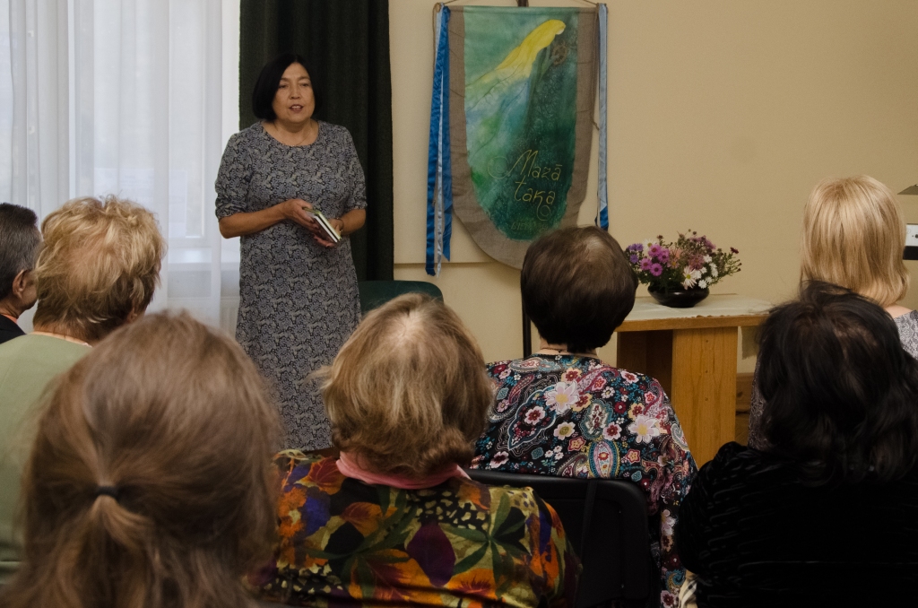 Savējā — dzejniece Anna Rancāne.