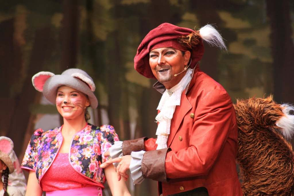 Autors: publicitātes