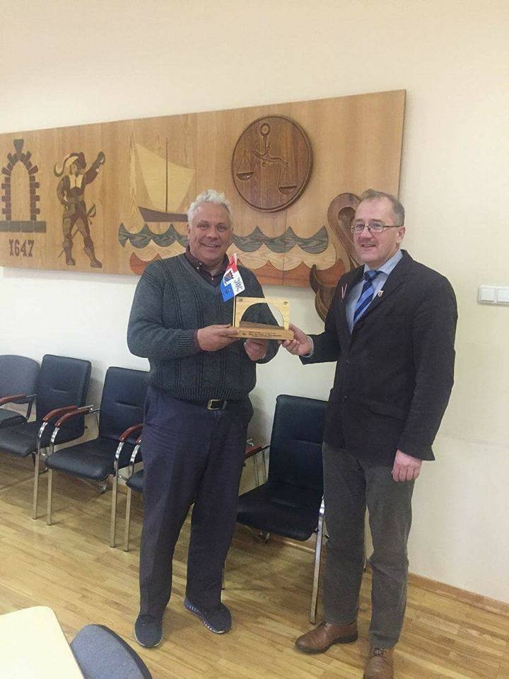 Dāvana no siltajām zemēm.