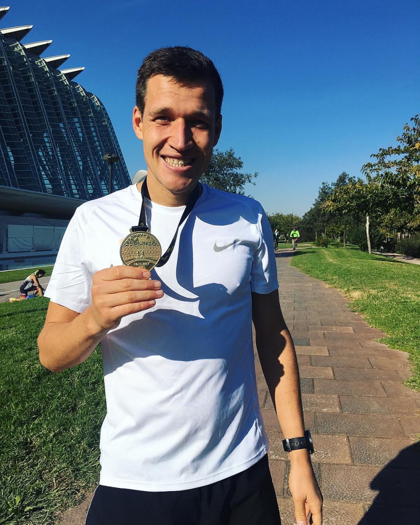 Gandarīts! Koknesietis Jānis Višķers pēc maratona Spānijā, kurā sasniedza jaunu personisko rekordu.
Autors: no personīgā albuma