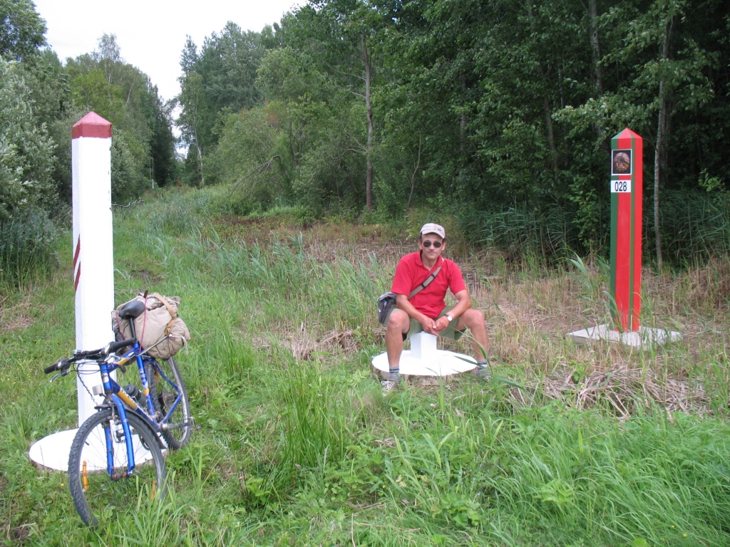 Māris Locs uz Latvijas—Baltkrievijas robežas.
Autors: no M. Loca albuma