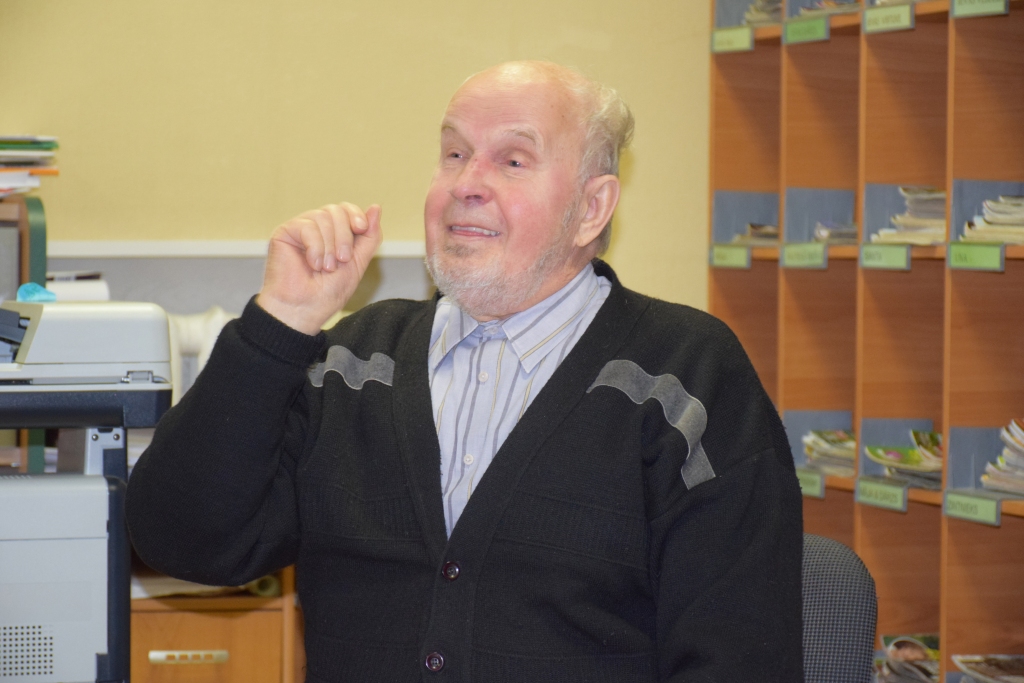 RAKSTNIEKS Pēteris Sakalaurs uzskata, ka Sece ir jauka vieta, un par dzimto pagastu tapusi jau ceturtā viņa grāmata.
Autors: Elita Brovacka