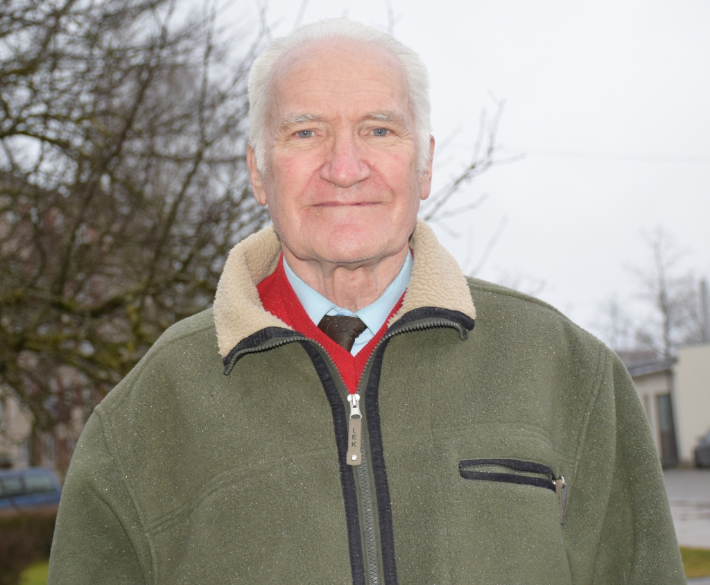 GODA PILSONIS. Aizkrauklietis Pjotrs Kajaļins par ieguldījumu Aizkraukles pilsētas attīstībā šomēnes saņēma Goda pilsoņa nosaukumu.
Autors: Guna Mikasenoka