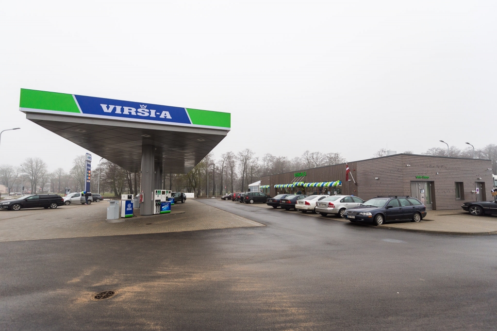 Autors: publicitātes