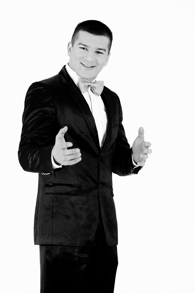 “Mūzika būs mans sirdsdarbs uz visiem laikiem,” atklāj Dzintars Čīča, aicinot uz koncertu “Bučas visiem”.
Autors: publicitātes