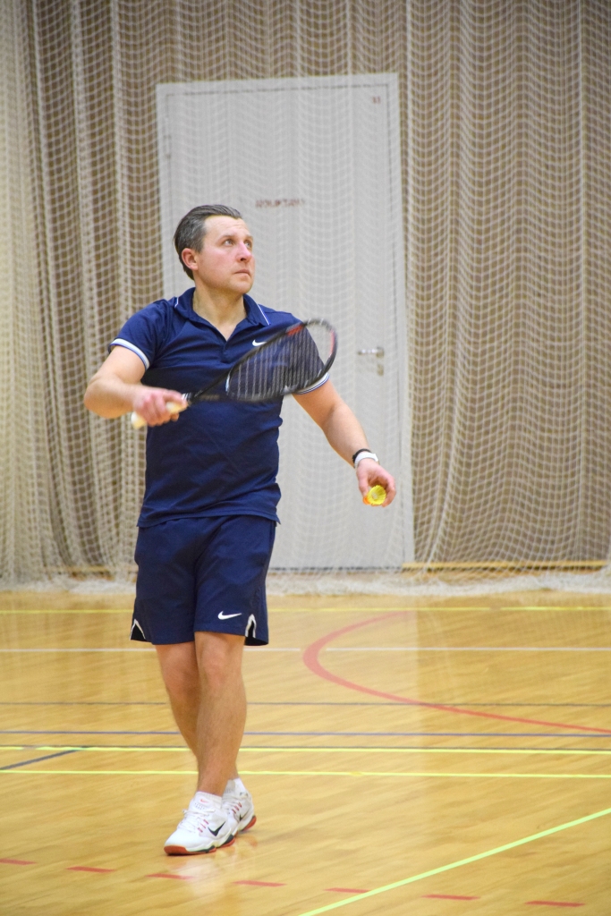 Krosmintona karalis! Andrejs Krūmiņš izcīnīja pirmo vietu open grupā un otro vietu dubultspēlēs.
Autors: Ginta Grincēviča