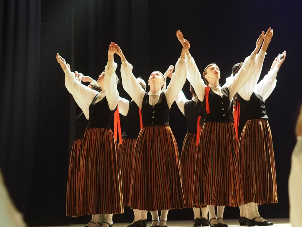 Pārsteigums dejotājiem un skatītājiem.
Autors: Pēteris Grūbe