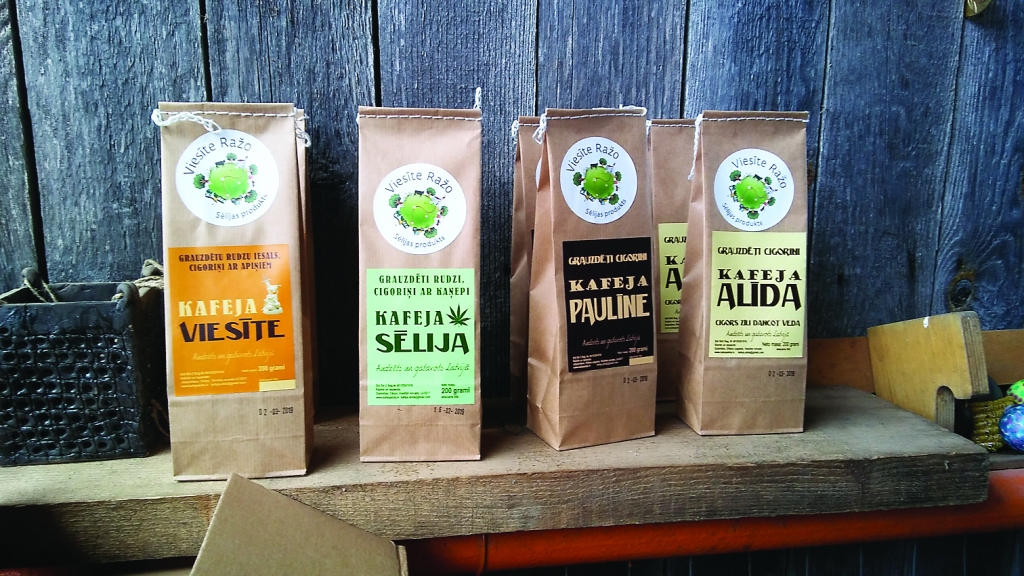 Iesaiņojumā ir 200 gramu kafejas, no kuriem sanāk pieci litri dzēriena.