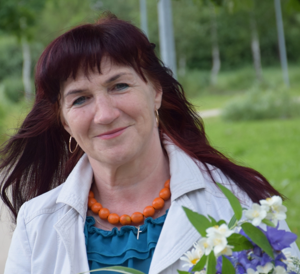 DZEJNIECE Elga Svilo saka: “Man pieder tik daudz, kad rakstu dzeju.”
Autors: Elita Brovacka