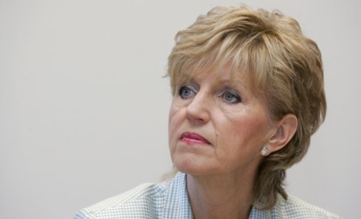 Inese Vaidere,  Eiropas Parlamenta deputāte, Iekšējā tirgus un patērētāju aizsardzības komiteja.