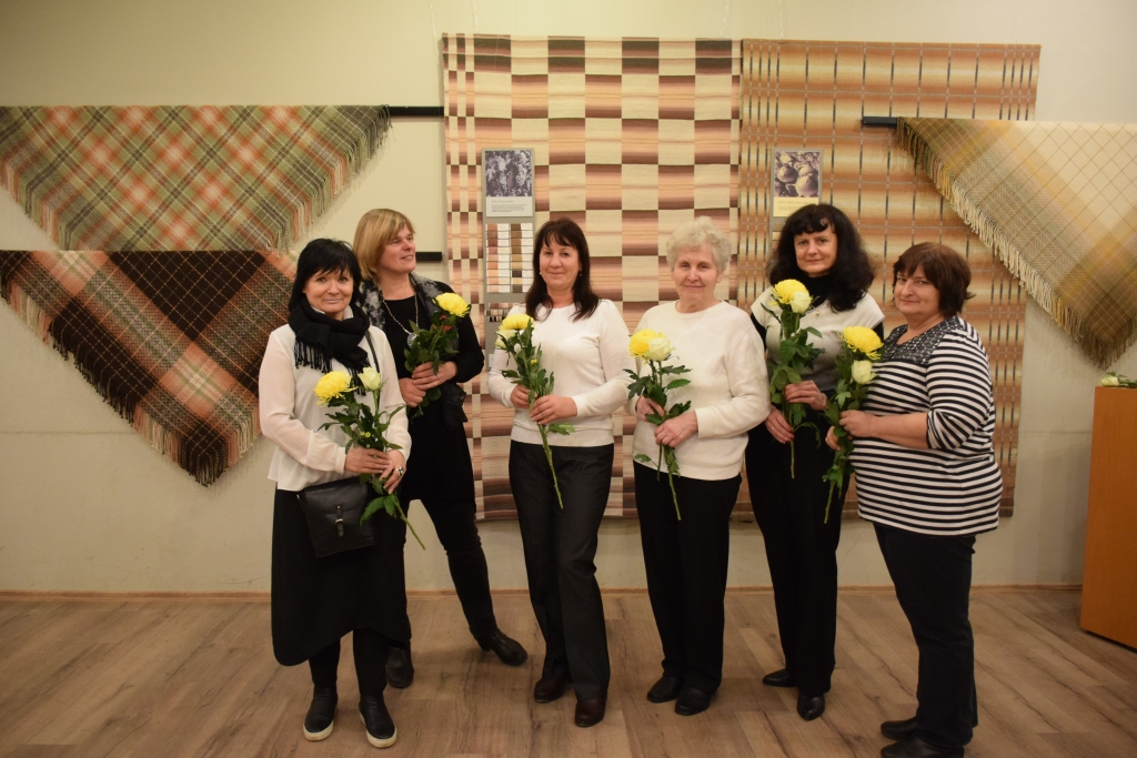 Lielās balvas ieguvējas — studijas 