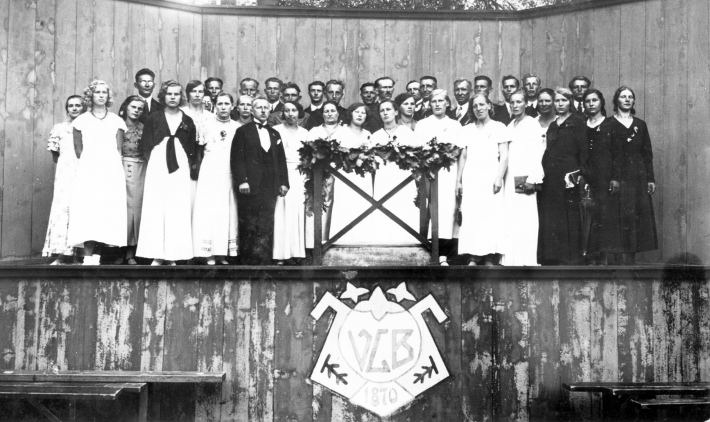 Vietalvas koris 1936. gadā Vesetas līča estrādē.
Autors: no Pļaviņu novada bibliotēkas