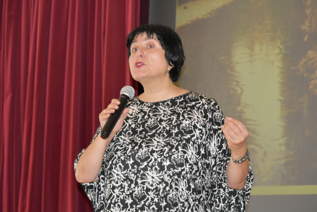 Rīgas Tehniskās universitātes asociētā profesore Karine Oganisjana.