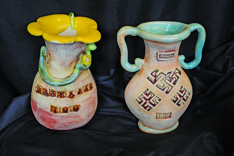 “Mēs Latvijai”.
Autors: Guna Mikasenoka