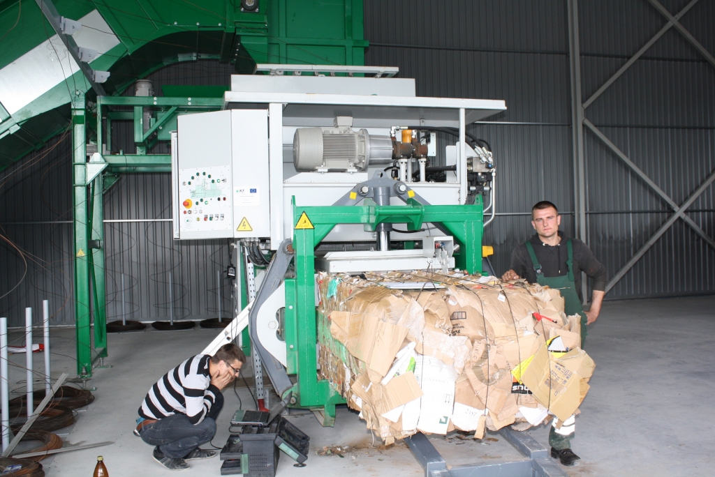 Pirms sešiem gadiem. Aizkrauklē notika atkritumu šķirošanas līnijas montāža.
Autors: no “Staburaga” arhīva