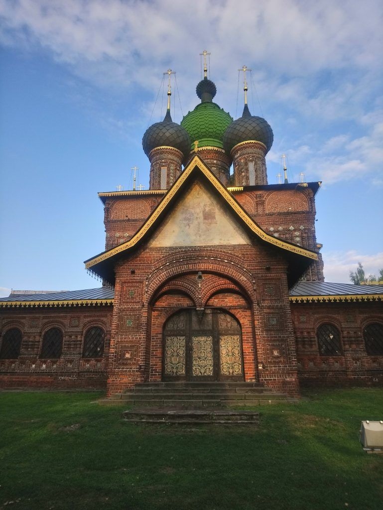 Jaroslavļas lepnums — katedrāles.
Autors: no ceļotāju albuma