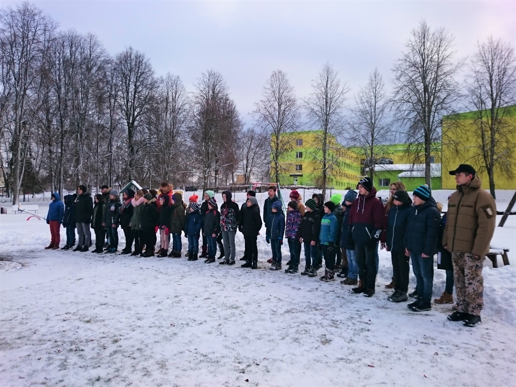 Gods kalpot Latvijai! Jaunjelgavā, Liepu parkā, notika Jaunjelgavas novada, Skrīveru un Kokneses jaunsargu svinīgā solījuma ceremonija.
Autors: Evija Vectirāne