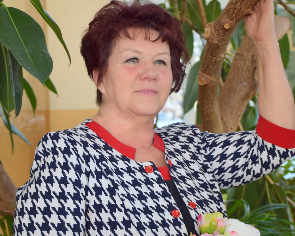 Vizmas Lodziņas ģimene un draugi jau rīt jubilārei par godu  dziedās “Daudz baltu dieniņu!”.
Autors: Imants Kaziļuns