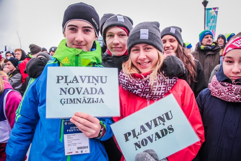 TRADĪCIJU NEZAUDĒ — pļaviņieši ziemas olimpiskajā festivālā Ērgļos.
Autors: no Latvijas Sporta federācijas padomes