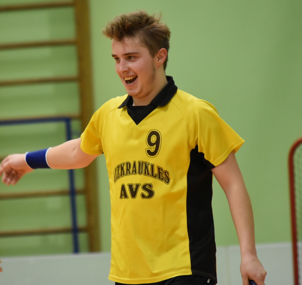 Komandas “APV” torpēda. Florbolists Rolands Rubins realizēja septiņus uzbrukumus.