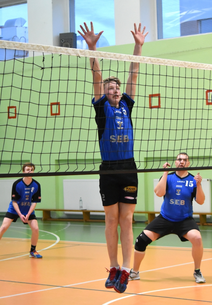 Sprigans kā atspere. Vienības “Aizkraukle” spēlētājs Juris Tomaševskis.