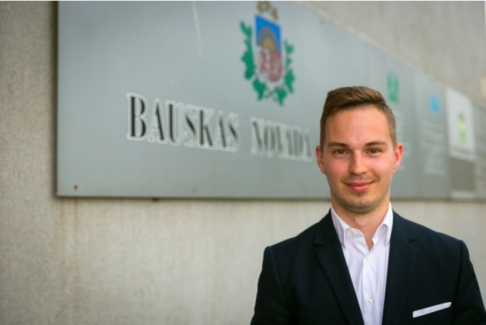 Saeimas deputāts, Vides un klimata apakškomisijas priekšsēdētājs Artūrs Toms Plešs.
Autors: bauska.lv